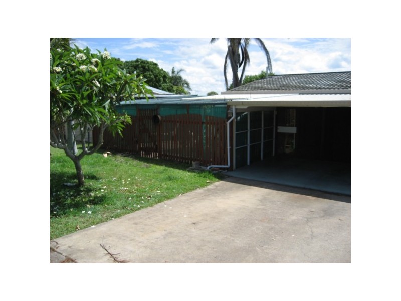 36B Saunders Street, Point Vernon QLD 4655