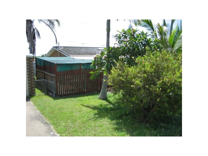 36B Saunders Street, Point Vernon QLD 4655
