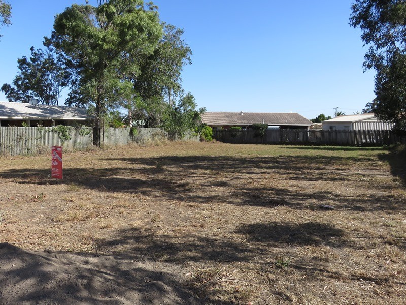26 WARREGO DRIVE, Point Vernon QLD 4655