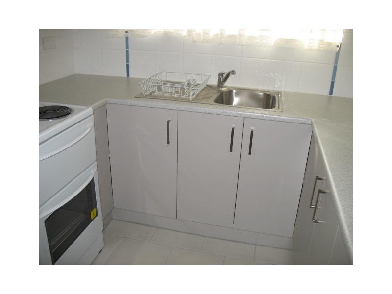 2/454 Esplanade, Hervey Bay QLD 4655