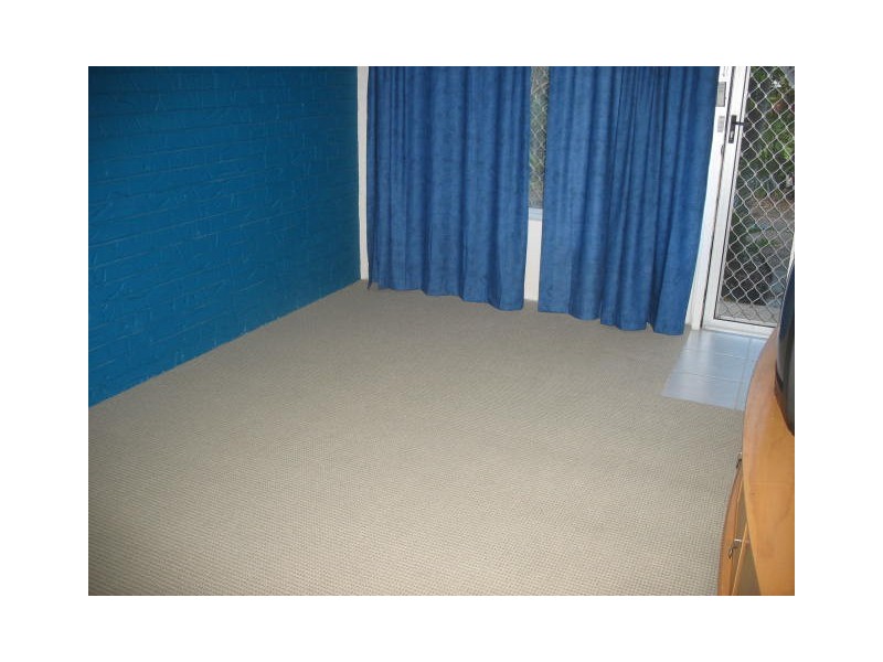 2/454 Esplanade, Hervey Bay QLD 4655