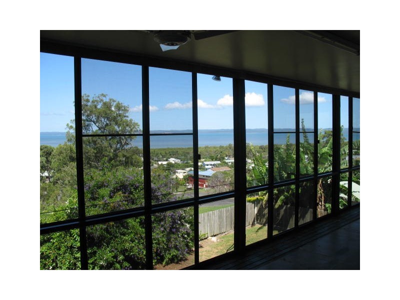 4 Curlew St, Hervey Bay QLD 4655