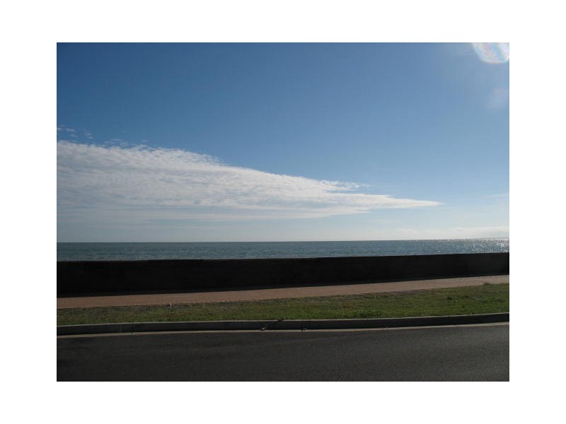 2/10 Hibiscus Street,, Hervey Bay QLD 4655