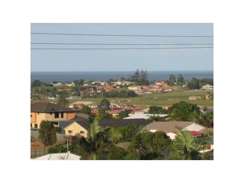 104 Christensen Street, Urraween QLD 4655