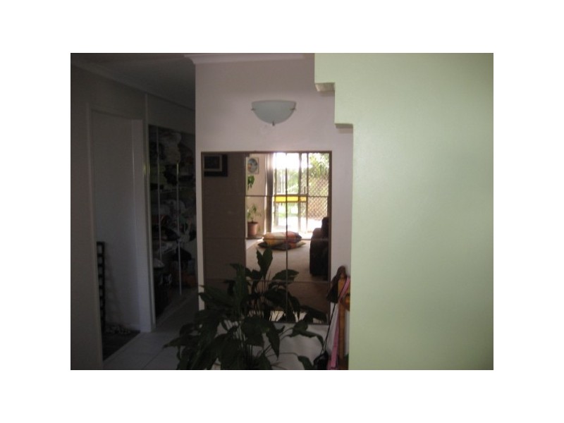25 Cooloola Cresent, Urangan QLD 4655
