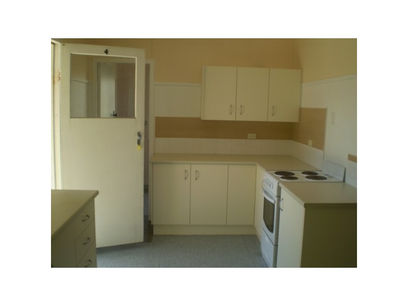 4/321  Esplanade, Hervey Bay QLD 4655
