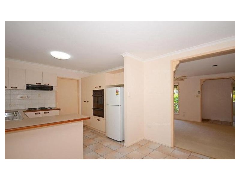 53 LONG STREET, Point Vernon QLD 4655