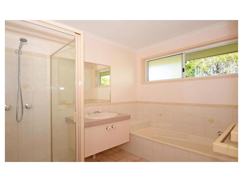 53 LONG STREET, Point Vernon QLD 4655