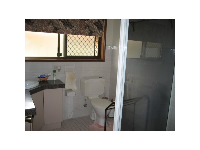 12 Moonlight Avenue, Torquay QLD 4655