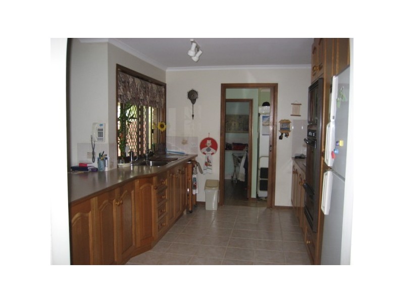 12 Moonlight Avenue, Torquay QLD 4655