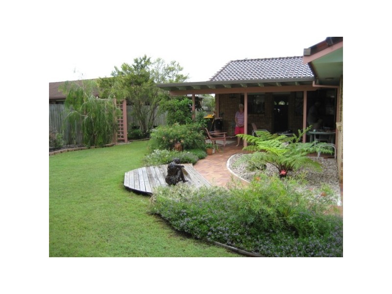 12 Moonlight Avenue, Torquay QLD 4655