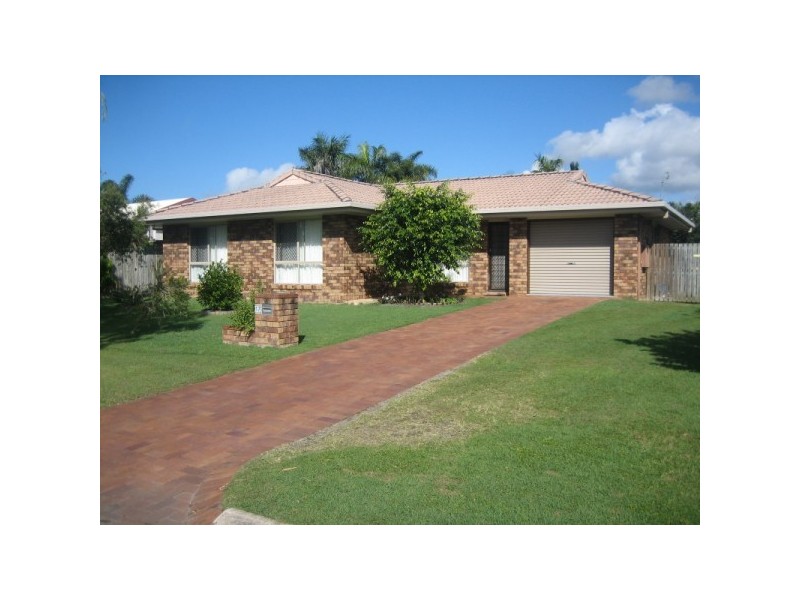 17 Vicki Parade, Hervey Bay QLD 4655