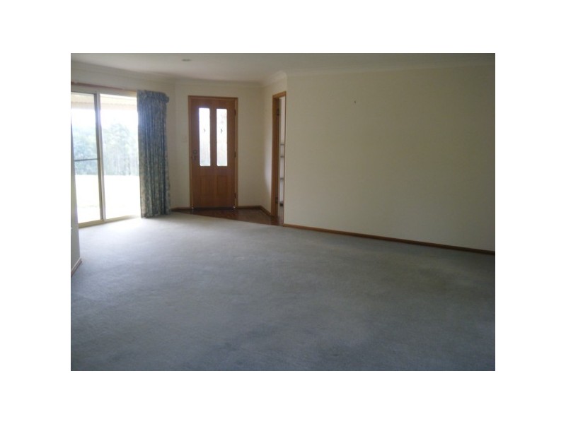 6  Eliza Court, Dundowran Beach QLD 4655