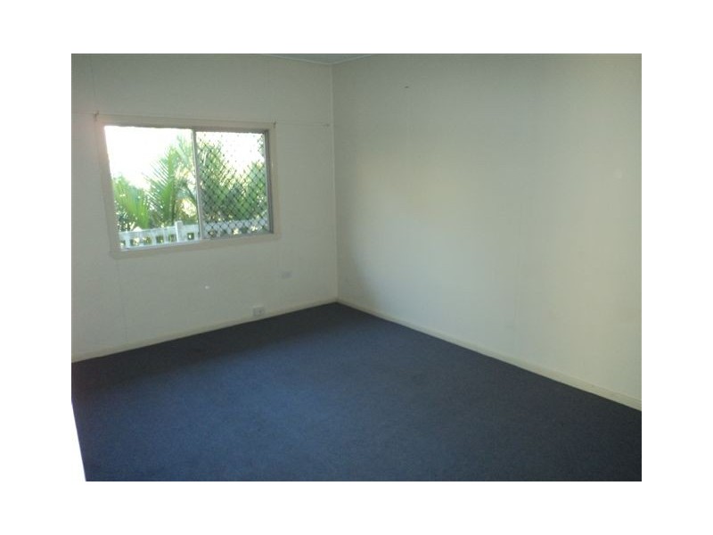 4/545  Esplanade, Urangan QLD 4655