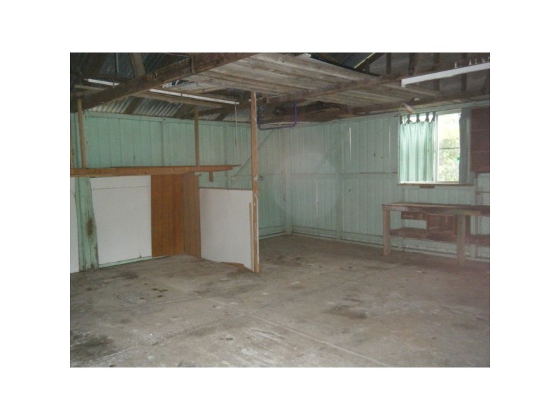 36 Neils Street, Pialba QLD 4655