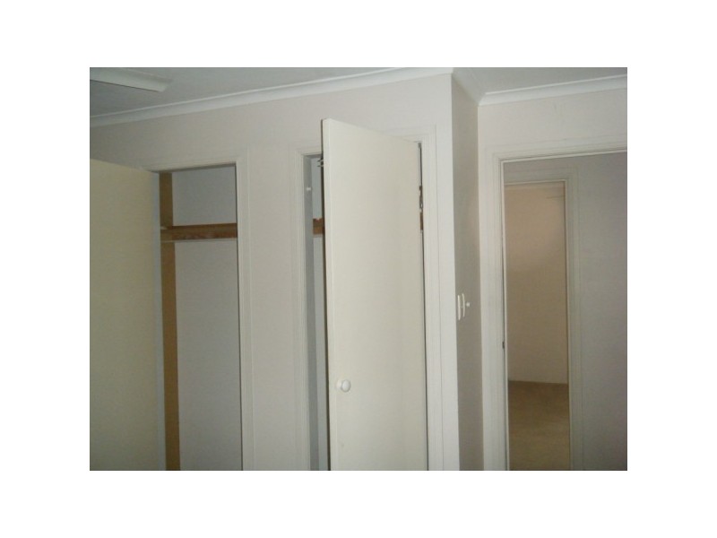 Unit 4/445 Esplanade, Torquay QLD 4655