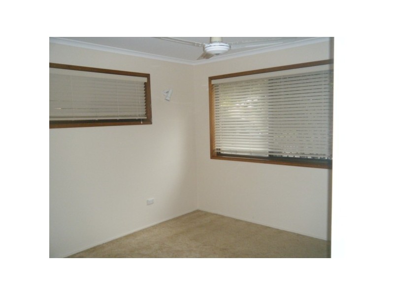 Unit1/82  Miller Street, Urangan QLD 4655