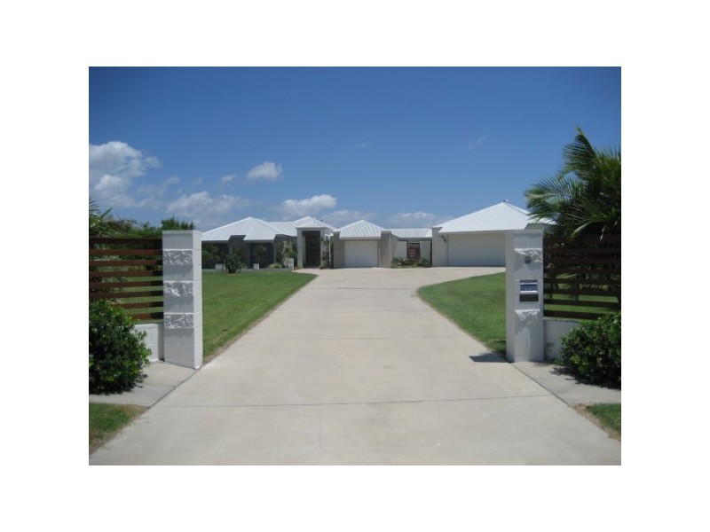 33 Ocean Park Drive, Dundowran Beach QLD 4655
