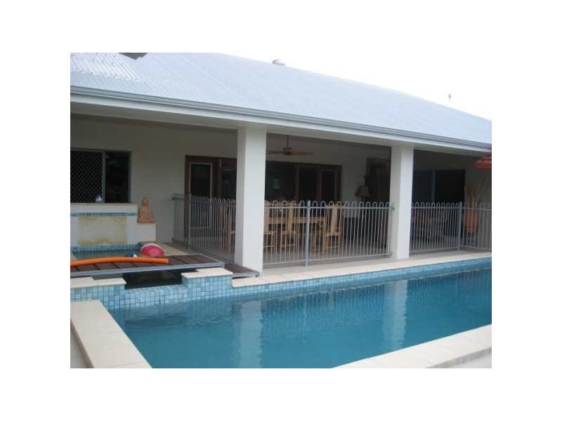 33 Ocean Park Drive, Dundowran Beach QLD 4655