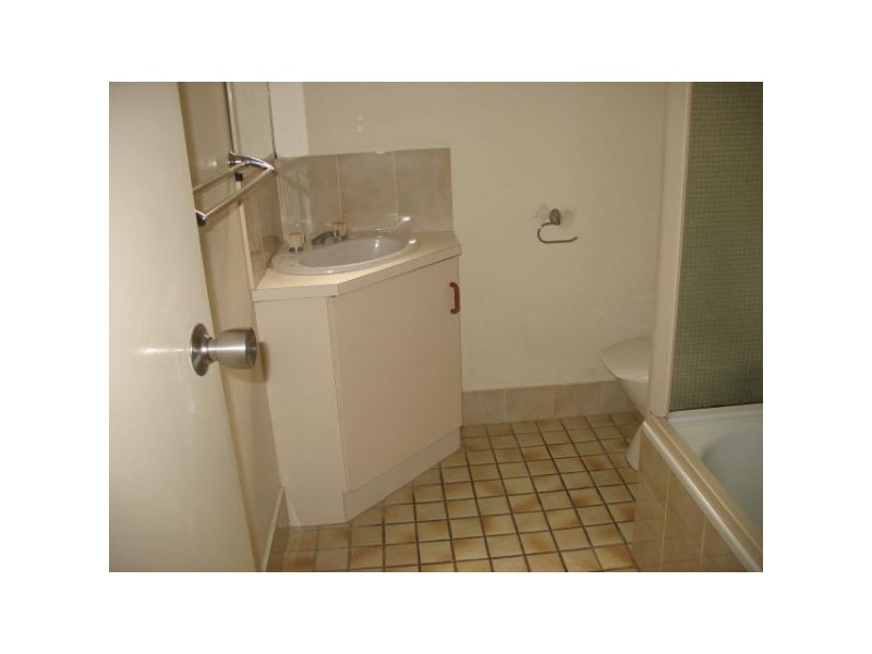 Unit 3 7-9 Cypress Street, Torquay QLD 4655