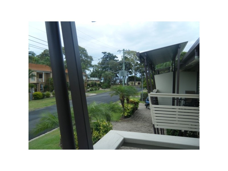 Unit 6  32 Cypress Street, Torquay QLD 4655