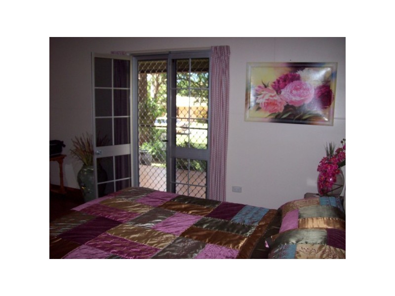 44 Spence Street, Point Vernon QLD 4655