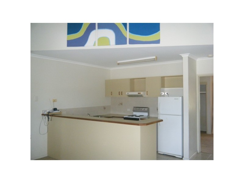 Unit 3 19 Hervey Street, Scarness QLD 4655