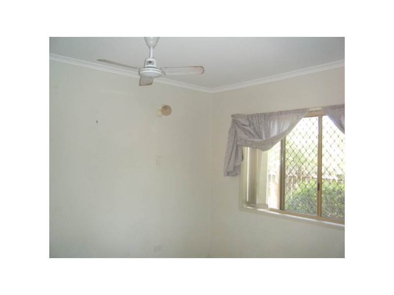 Unit 3 19 Hervey Street, Scarness QLD 4655