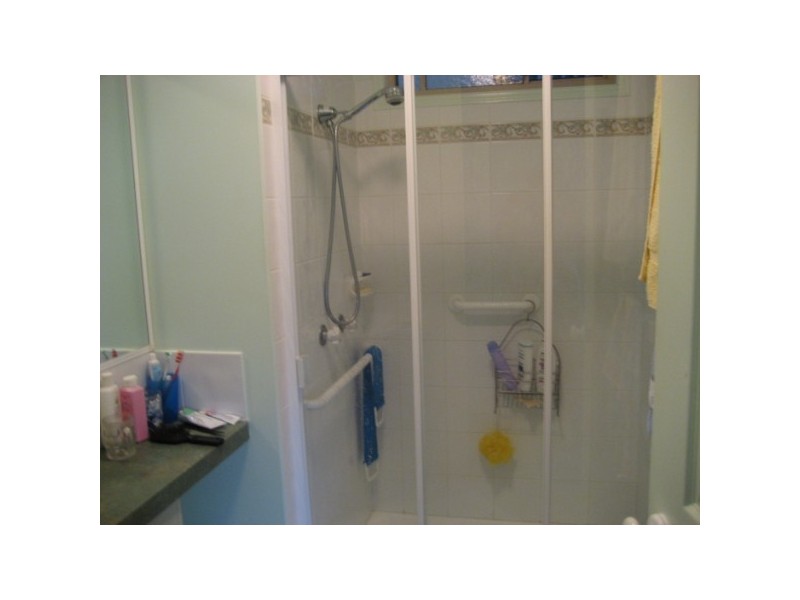 79 Dolphin Avenue, Pialba QLD 4655