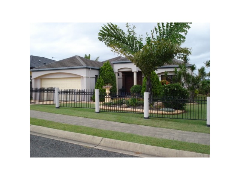 21 McLiver Street, Pialba QLD 4655