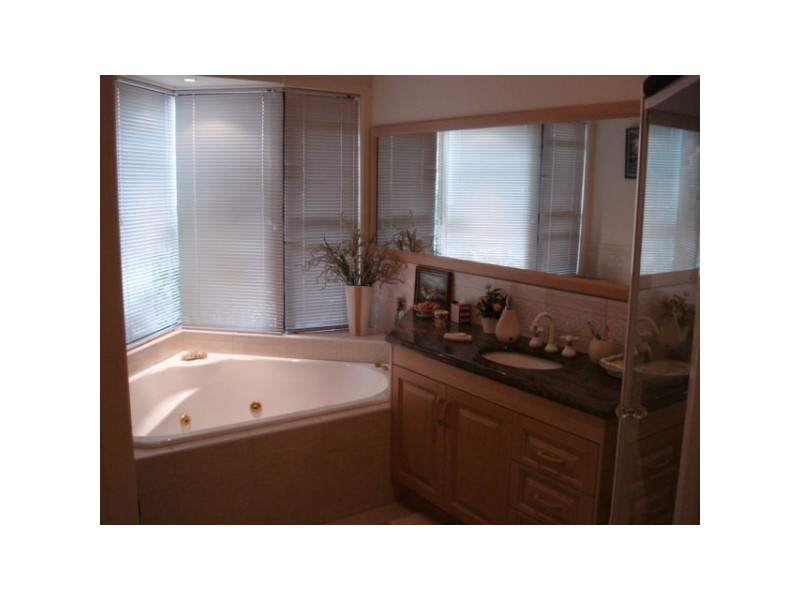 21 McLiver Street, Pialba QLD 4655