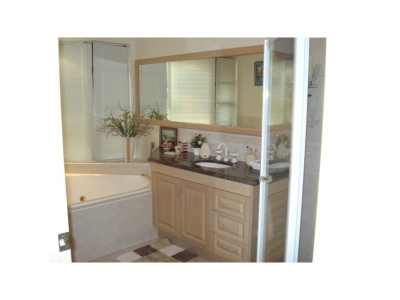 21 McLiver Street, Pialba QLD 4655