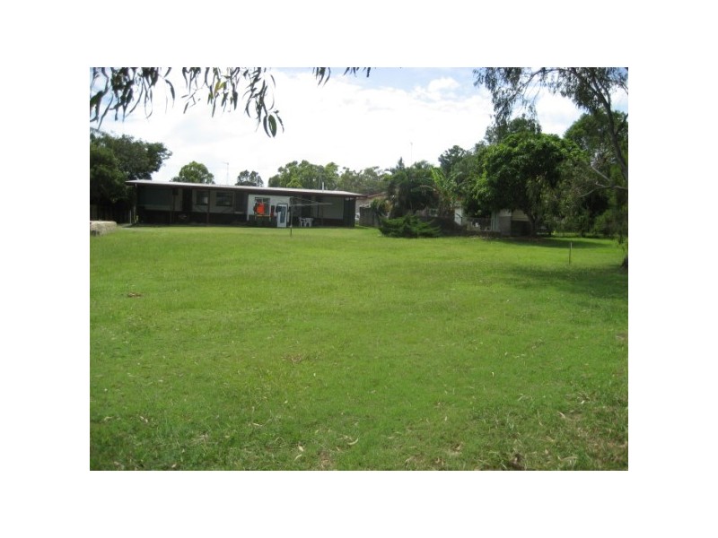 3 Urangan Street, Torquay QLD 4655