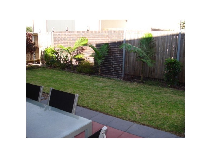 136 Pulgul Street, Urangan QLD 4655