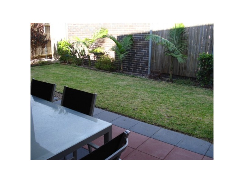 136 Pulgul Street, Urangan QLD 4655