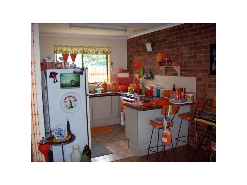 1 and 2 / 16 Maple Street, Pialba QLD 4655