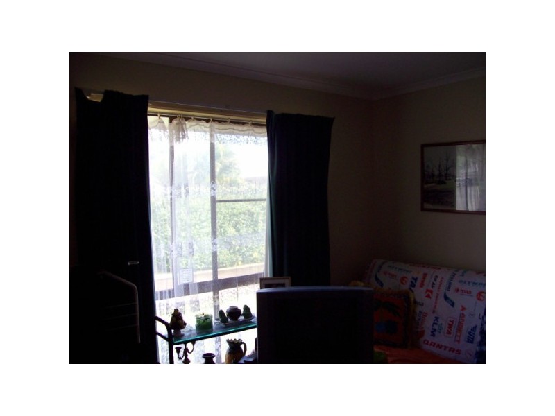 1 and 2 / 16 Maple Street, Pialba QLD 4655