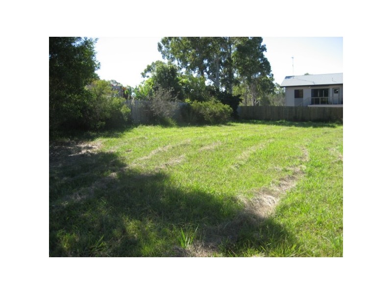 12 Avolet Crescent, River Heads QLD 4655