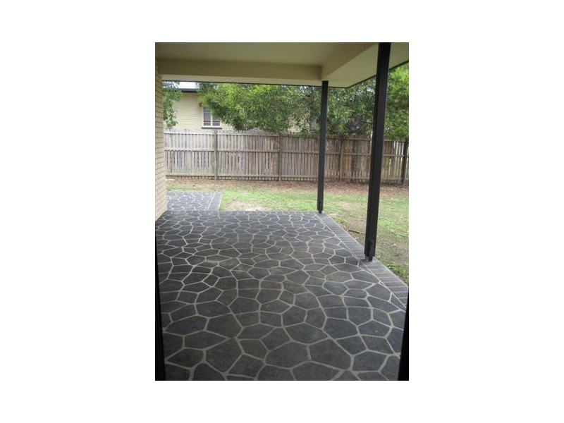 23 Colyton Street, Torquay QLD 4655