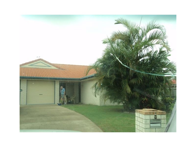 7 Truss Court, Torquay QLD 4655
