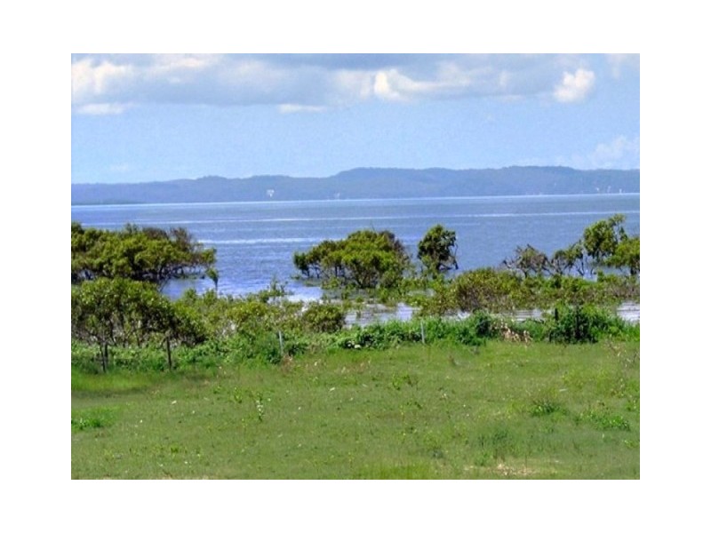 83 Ti Tree Road East, Booral QLD 4655