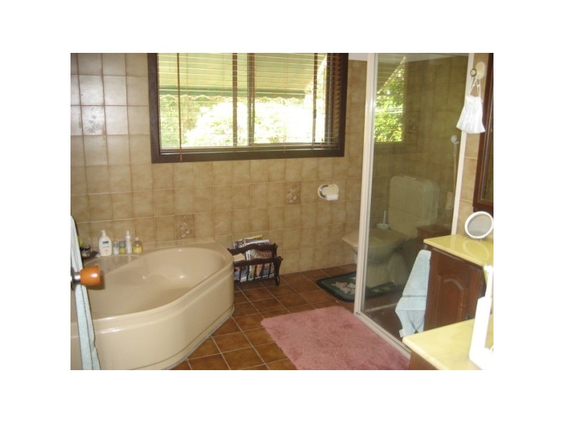 5 Linton Court, Craignish QLD 4655