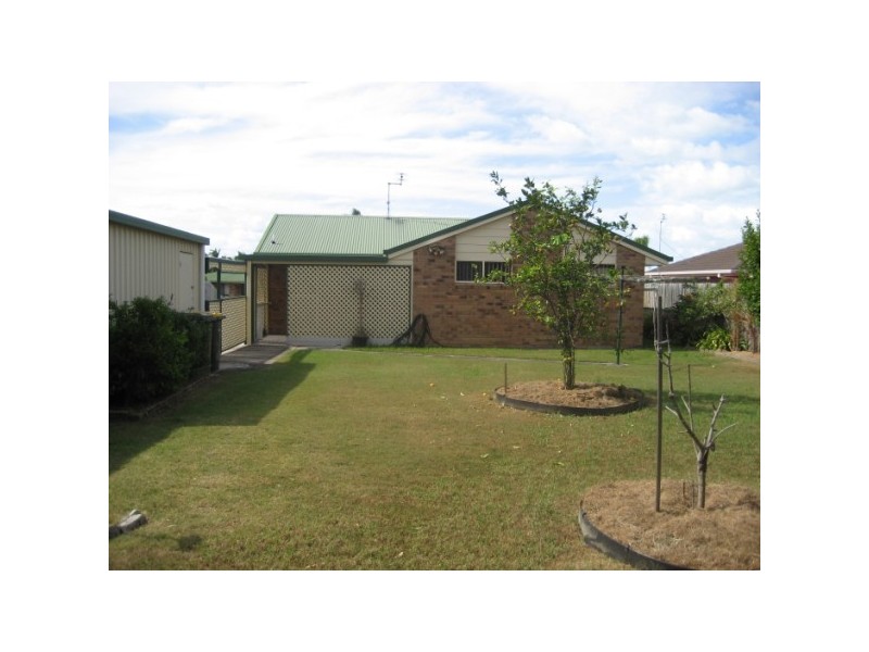 54 Aimee Drive, Urangan QLD 4655
