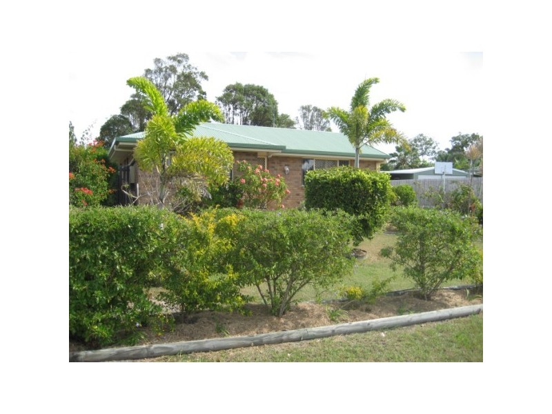 54 Aimee Drive, Urangan QLD 4655