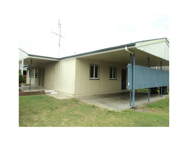 12 Campbell Street, Torquay QLD 4655