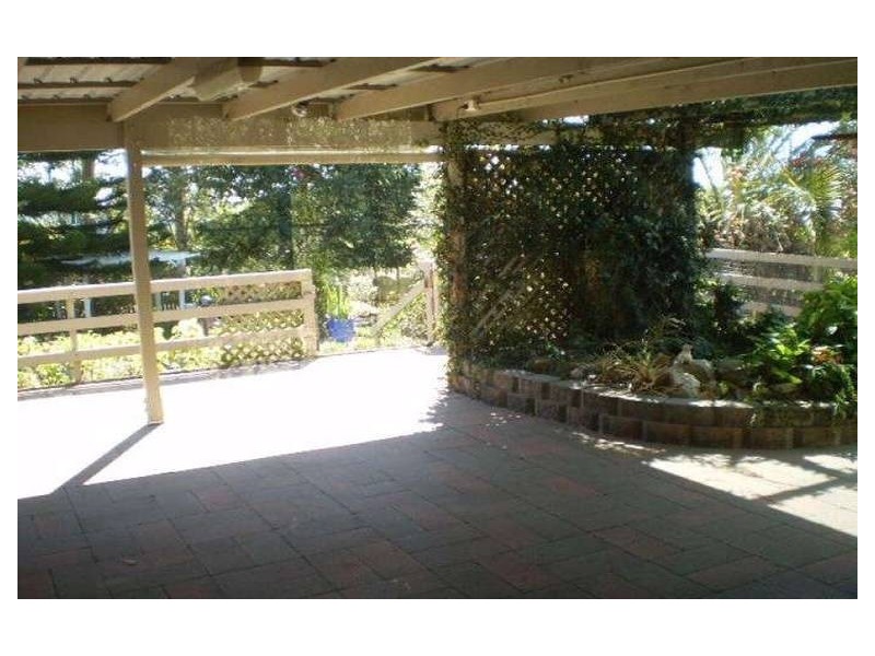 30 Victor Drive, Kawungan QLD 4655