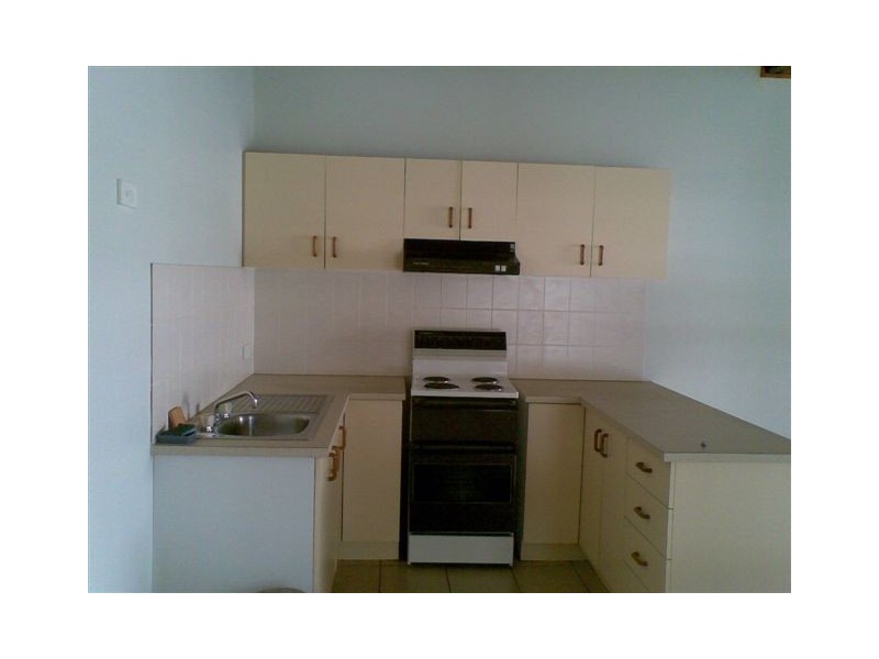14/4 Pilot Street, Urangan QLD 4655