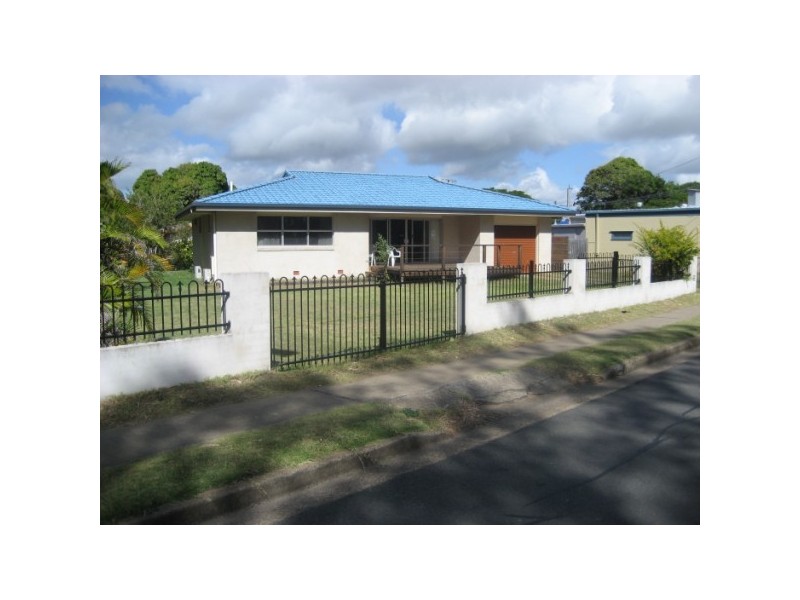 464 Esplanade, Torquay QLD 4655
