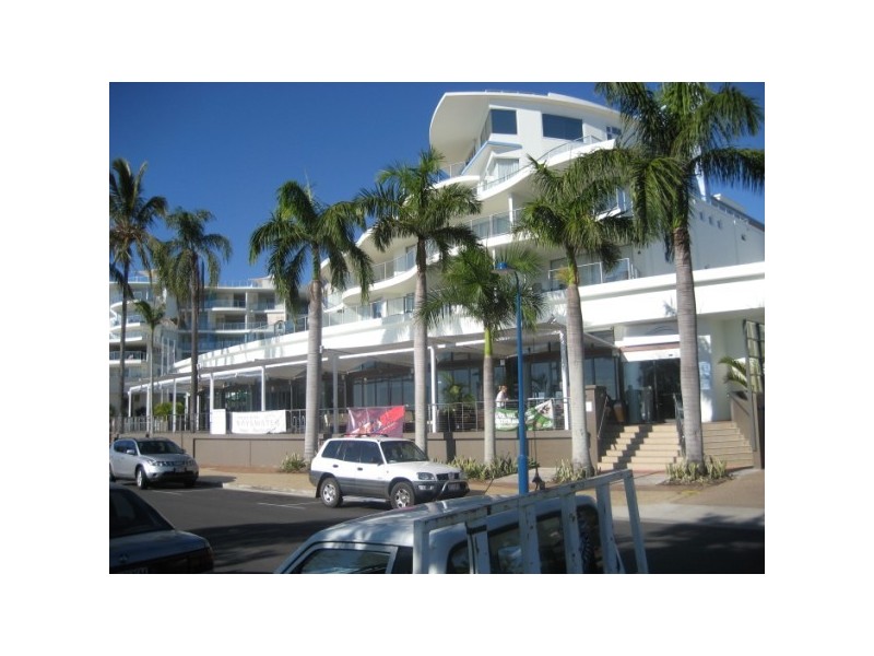 Unit 416  Esplanade, Urangan QLD 4655