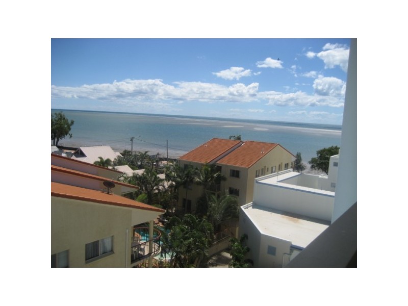 Unit 416  Esplanade, Urangan QLD 4655